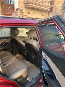 هيونداي سانتافي